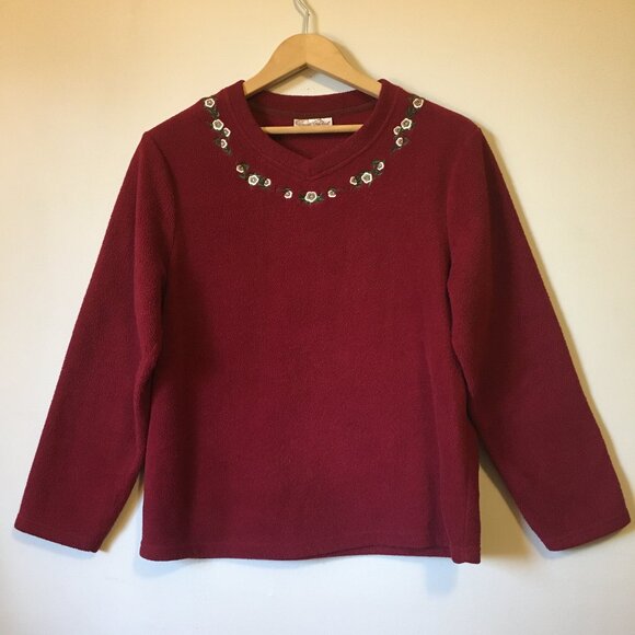 Carroll Reed Red Embroidered Fleece Pullover Sweater Large - Picture 2 of 16